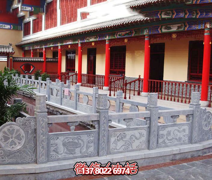 游覽大理，感受古老石欄桿的魅力