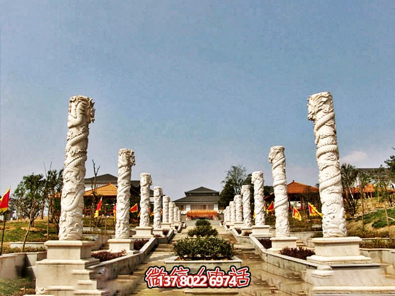 傳統(tǒng)工藝石雕龍柱，傳承古老文化