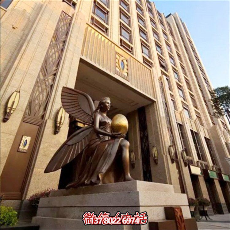 玻璃鋼仿銅西方女人物雕塑，為小區(qū)、寫字樓門前添彩