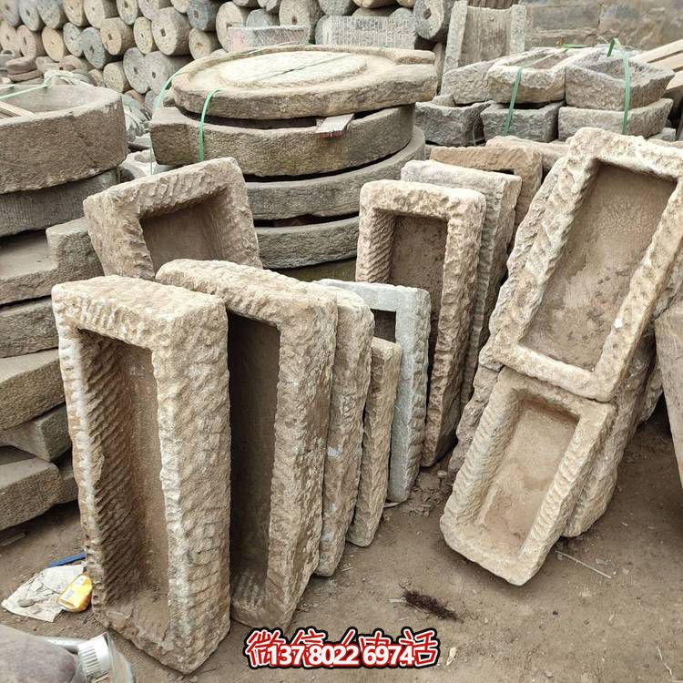 經典石雕老石槽，點綴青石園林景觀