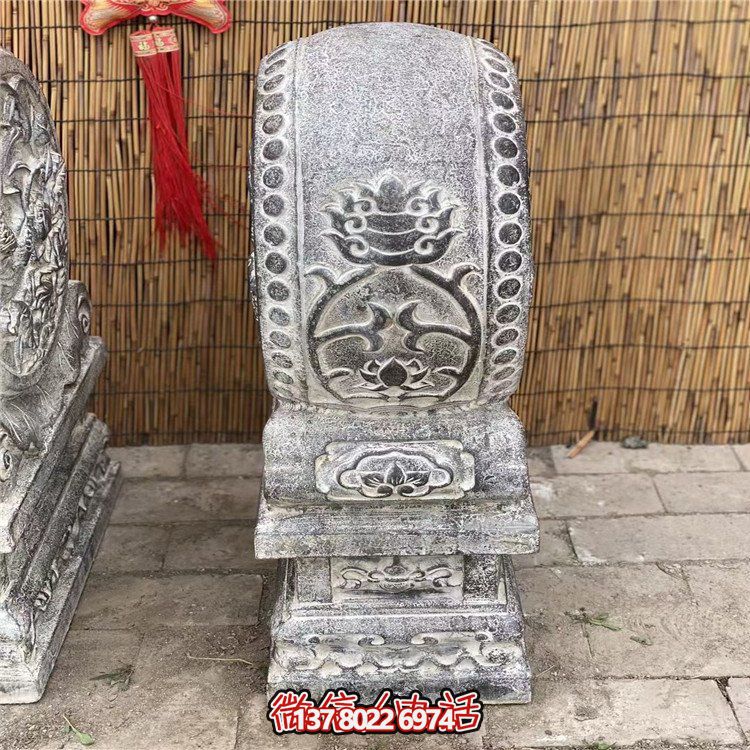 青石石雕抱鼓，點綴園林之美