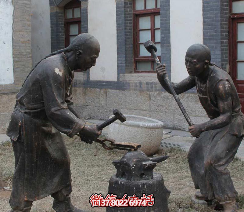 古人鑄造青銅雕塑，景觀美化擺放