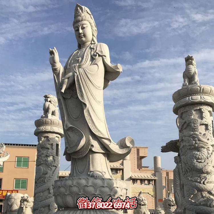 滴水觀音大型雕塑，欣賞美麗的戶外景點
