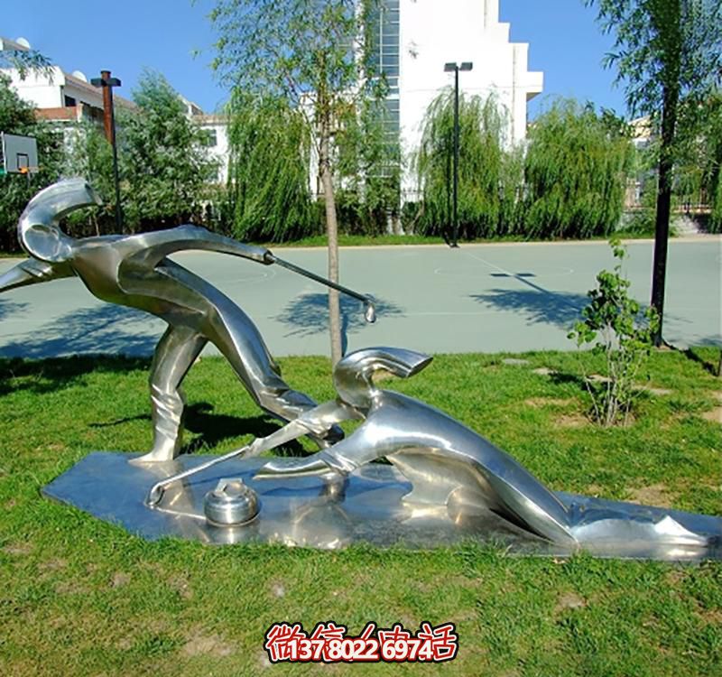 不銹鋼冰壺雕塑，點(diǎn)綴小區(qū)花園，創(chuàng)造休閑運(yùn)動(dòng)空間