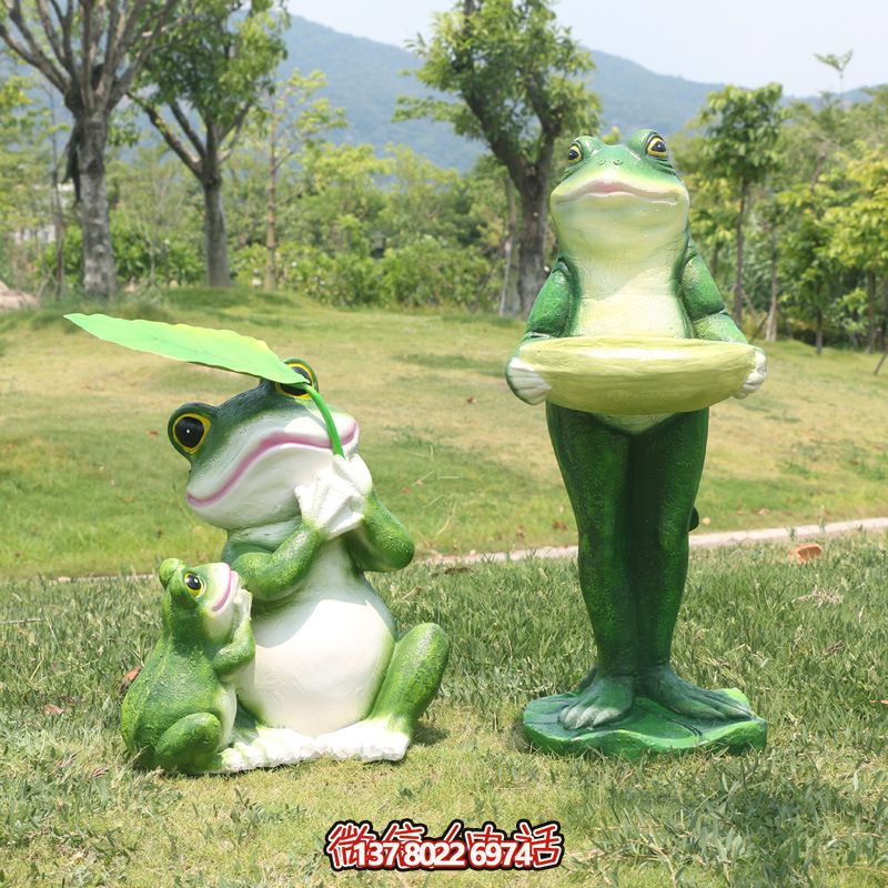 玻璃鋼創(chuàng)意青蛙雕塑，給游樂(lè)園帶來(lái)新的游樂(lè)體驗(yàn)
