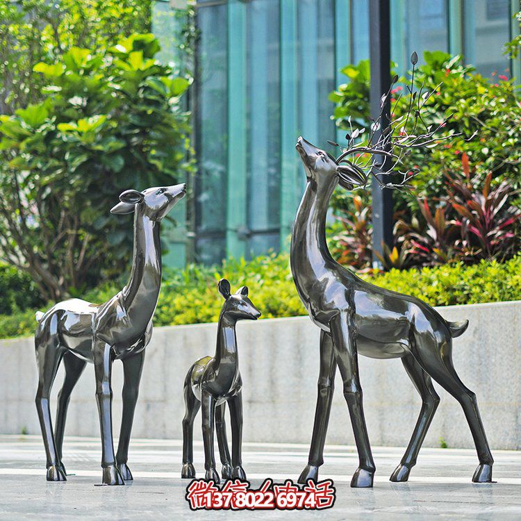 玻璃鋼制仿銅小鹿擺件，點(diǎn)綴戶外園林景觀