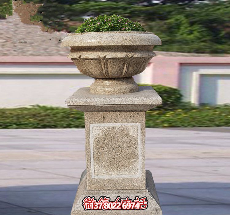 精美石雕花缽，添彰歐式庭院裝飾