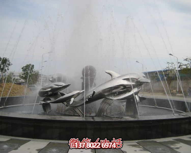 不銹鋼海豚雕塑，裝飾現(xiàn)代廣場的水景