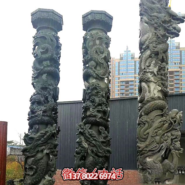 仿青石中國龍柱，為酒店門前增添靈動氣息