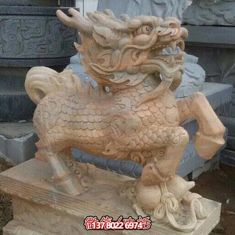 漢白玉獅子瑞獸石雕，給您的企業(yè)門前帶來吉祥福氣