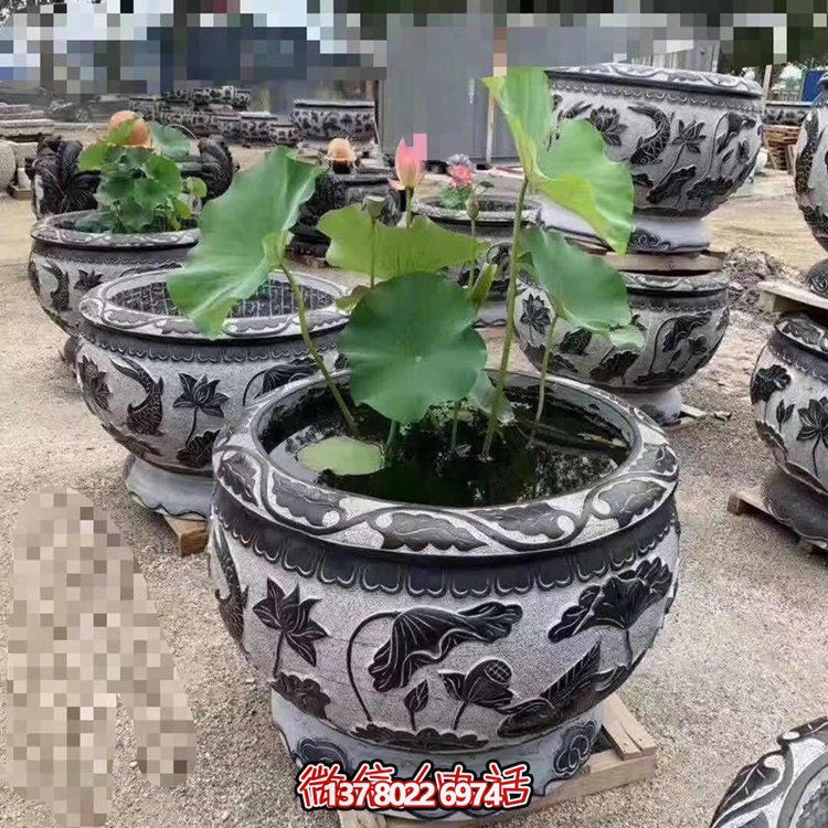 經(jīng)典荷花石雕浮雕圓形水缸，裝點您的庭院