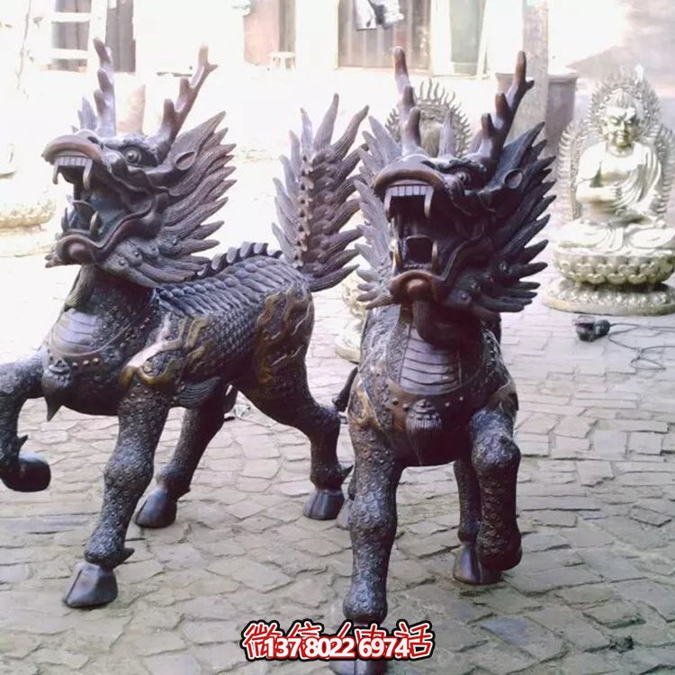 不銹鋼雕塑——精美的麒麟，奔跑、吼叫的象征
