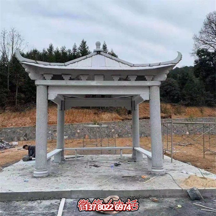 獨(dú)具魅力的石雕涼亭，點(diǎn)綴園林景觀