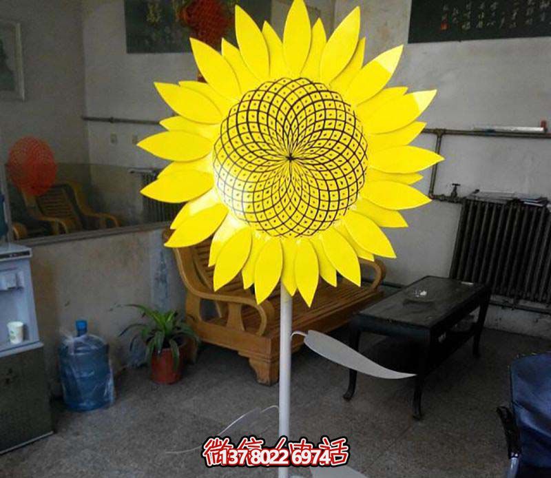 不銹鋼游樂園草坪擺放雕塑，向日葵裝飾