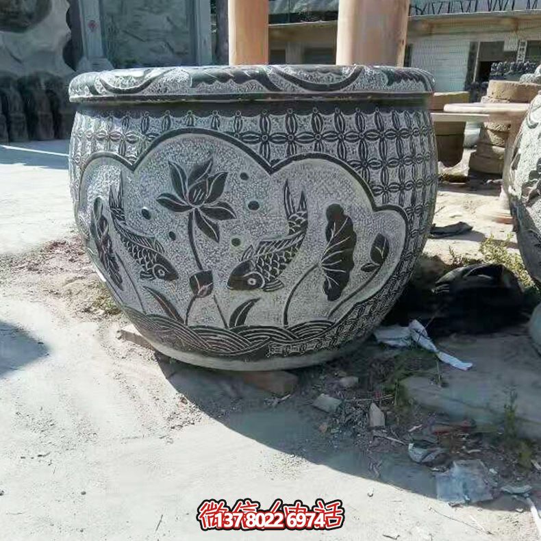 青石雙魚蓮花雕塑，養(yǎng)花缸精美裝飾